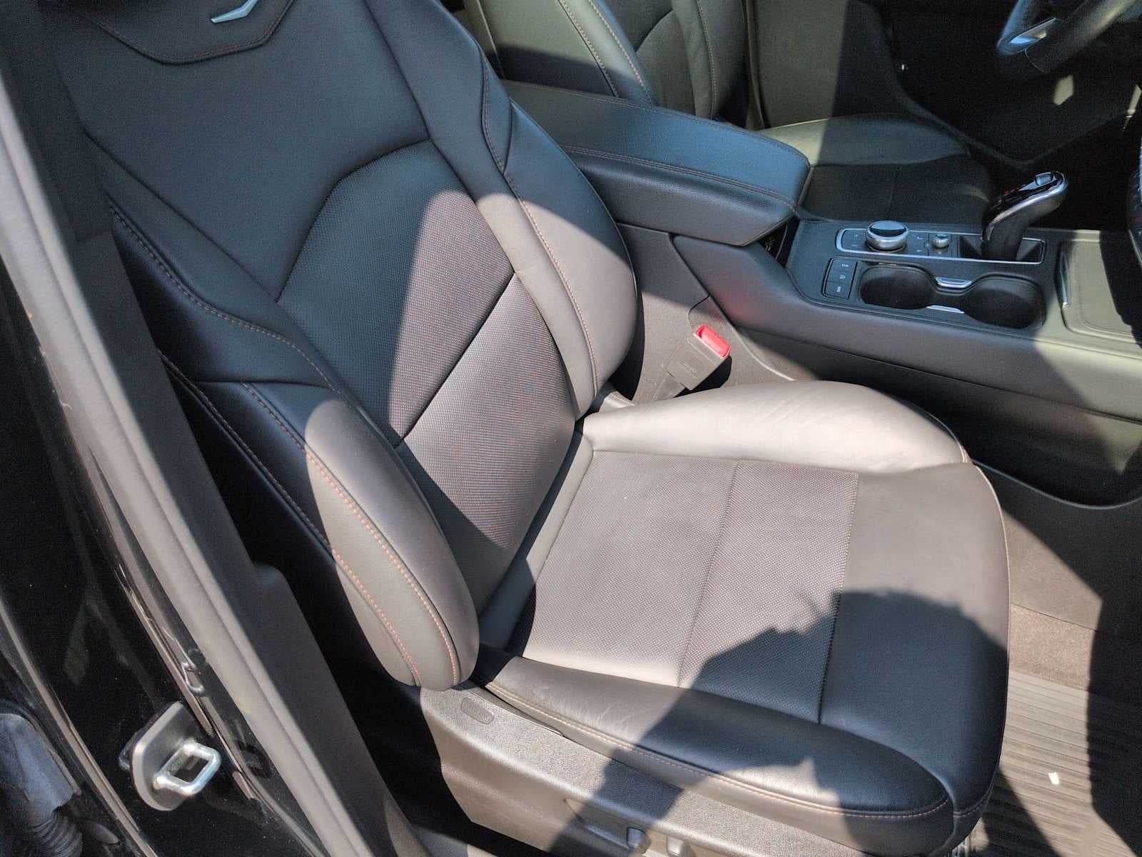 2022 Cadillac XT4 Sport