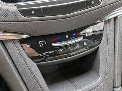 2026 Cadillac XT5 Luxury