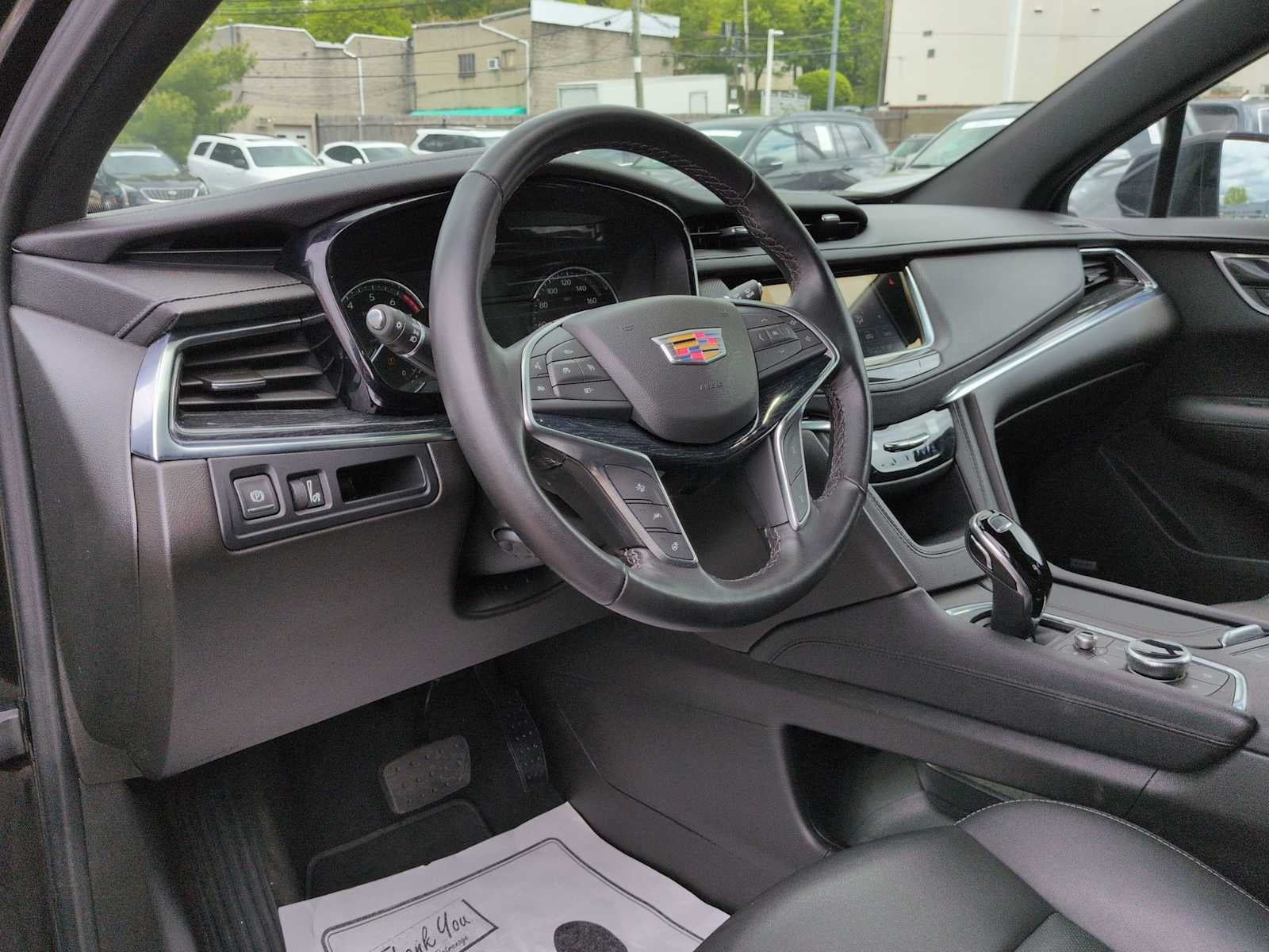 2022 Cadillac XT5 Premium Luxury