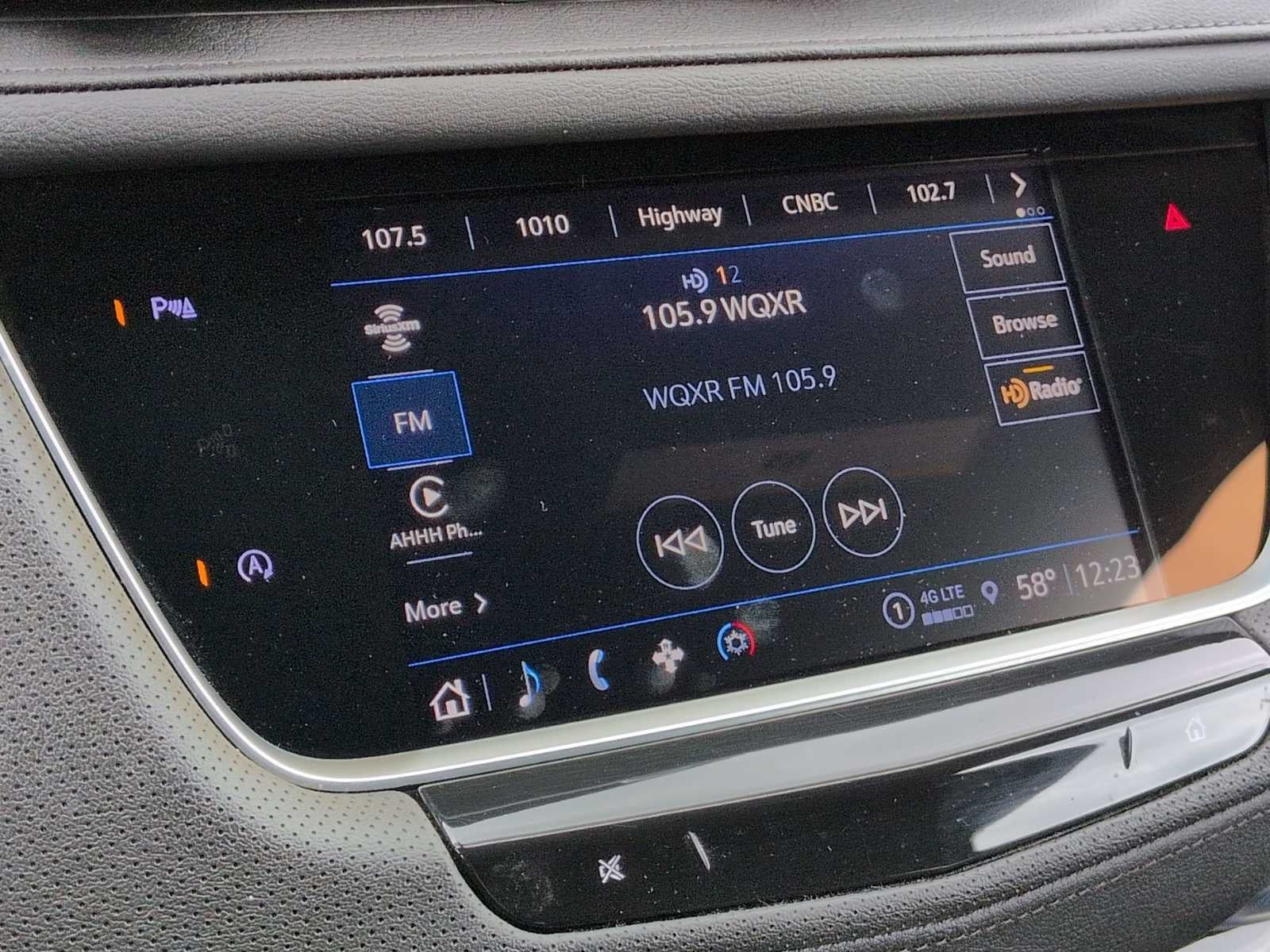 2022 Cadillac XT5 Premium Luxury