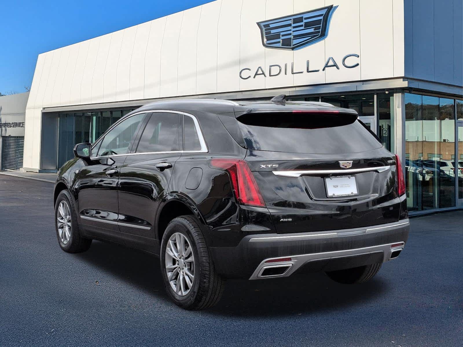 2022 Cadillac XT5 Premium Luxury