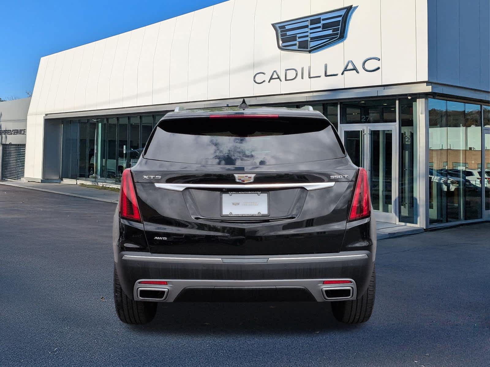 2022 Cadillac XT5 Premium Luxury