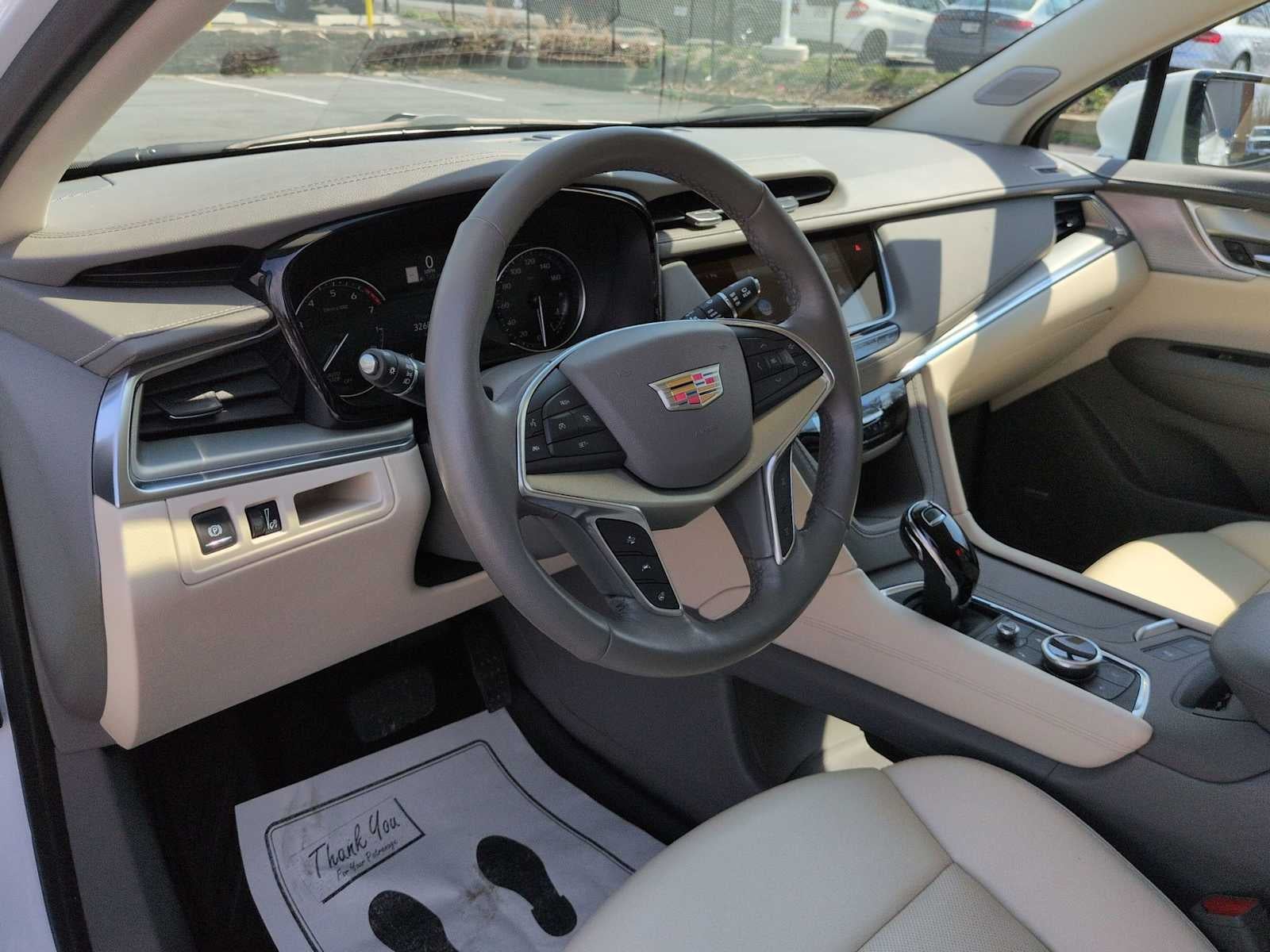 2023 Cadillac XT5 Premium Luxury