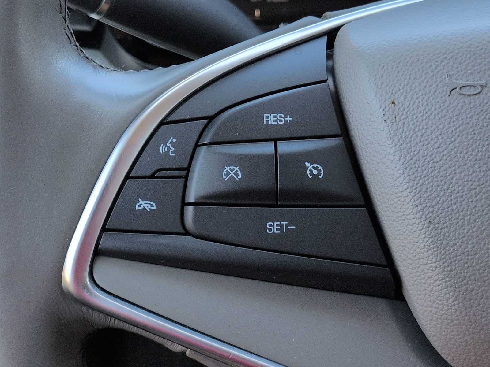 2018 Cadillac XT5 Luxury AWD