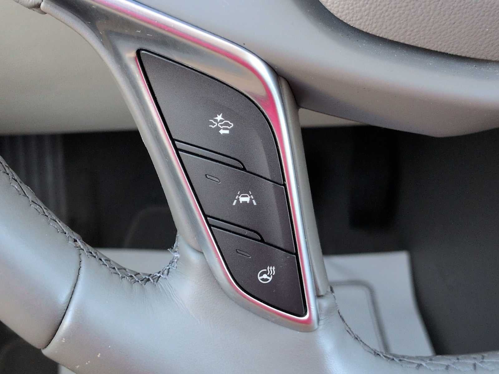 2018 Cadillac XT5 Luxury AWD