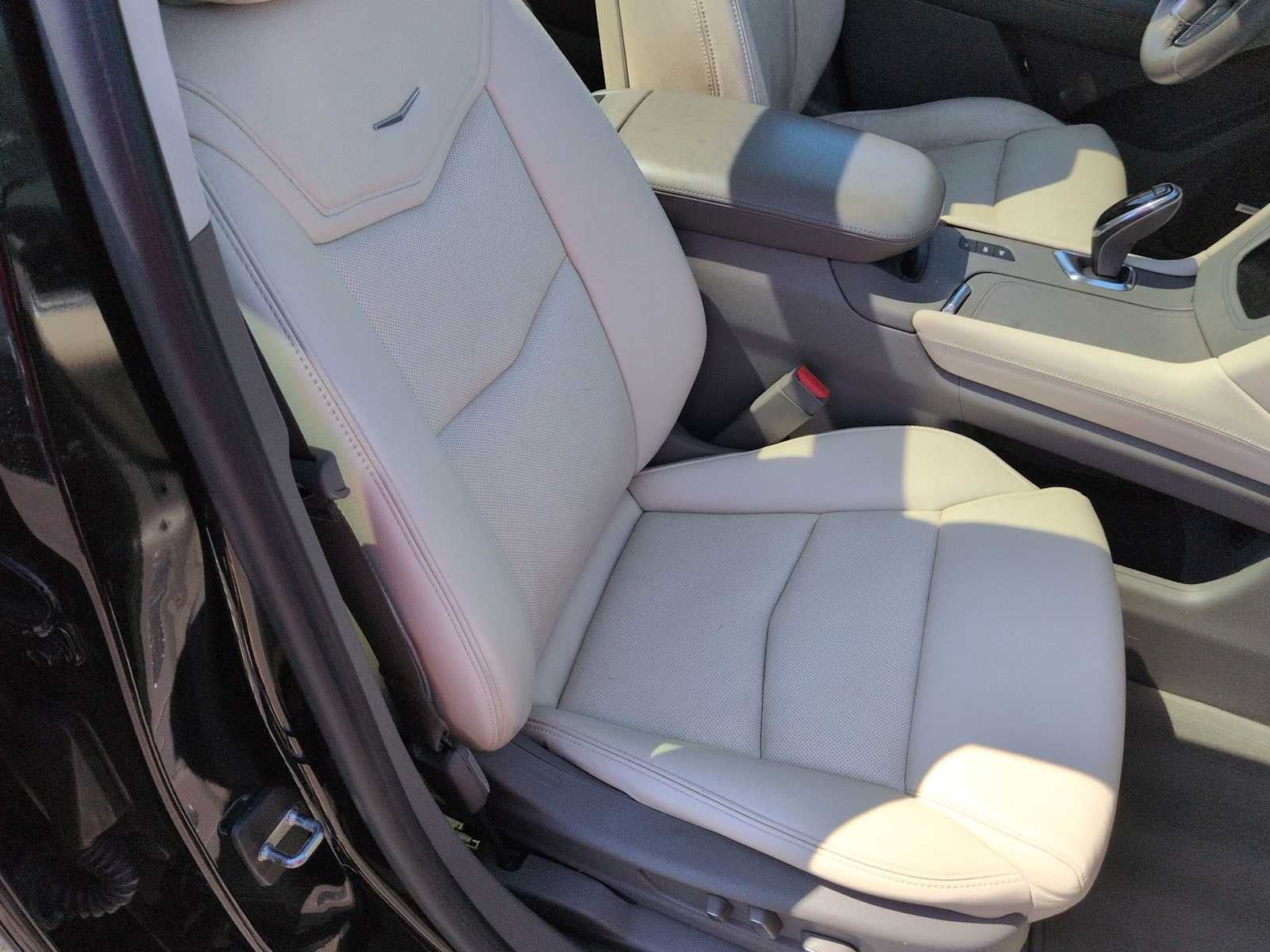 2018 Cadillac XT5 Luxury AWD