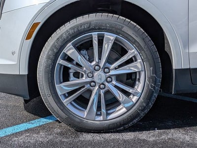 2026 Cadillac XT5 Premium Luxury