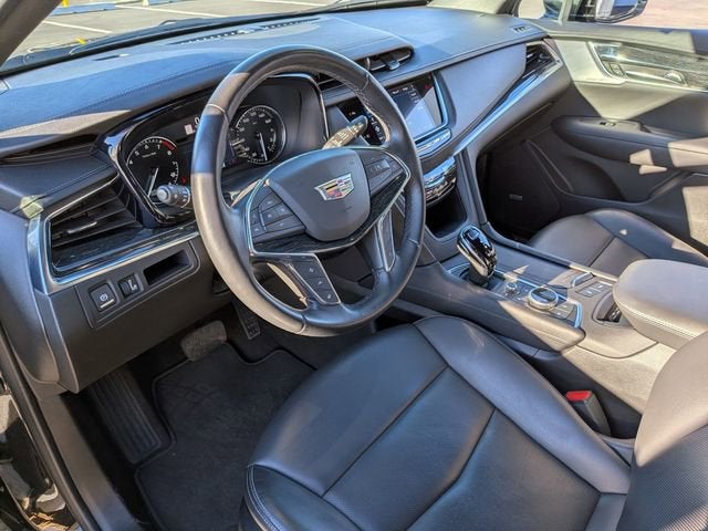 2022 Cadillac XT5 Premium Luxury