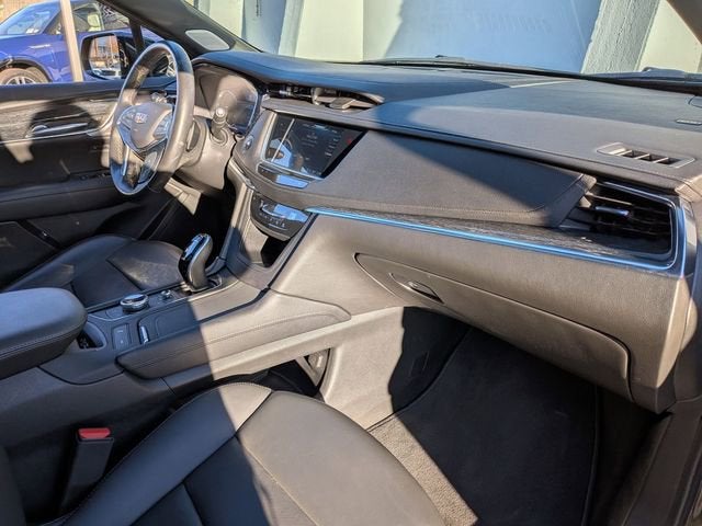 2022 Cadillac XT5 Premium Luxury