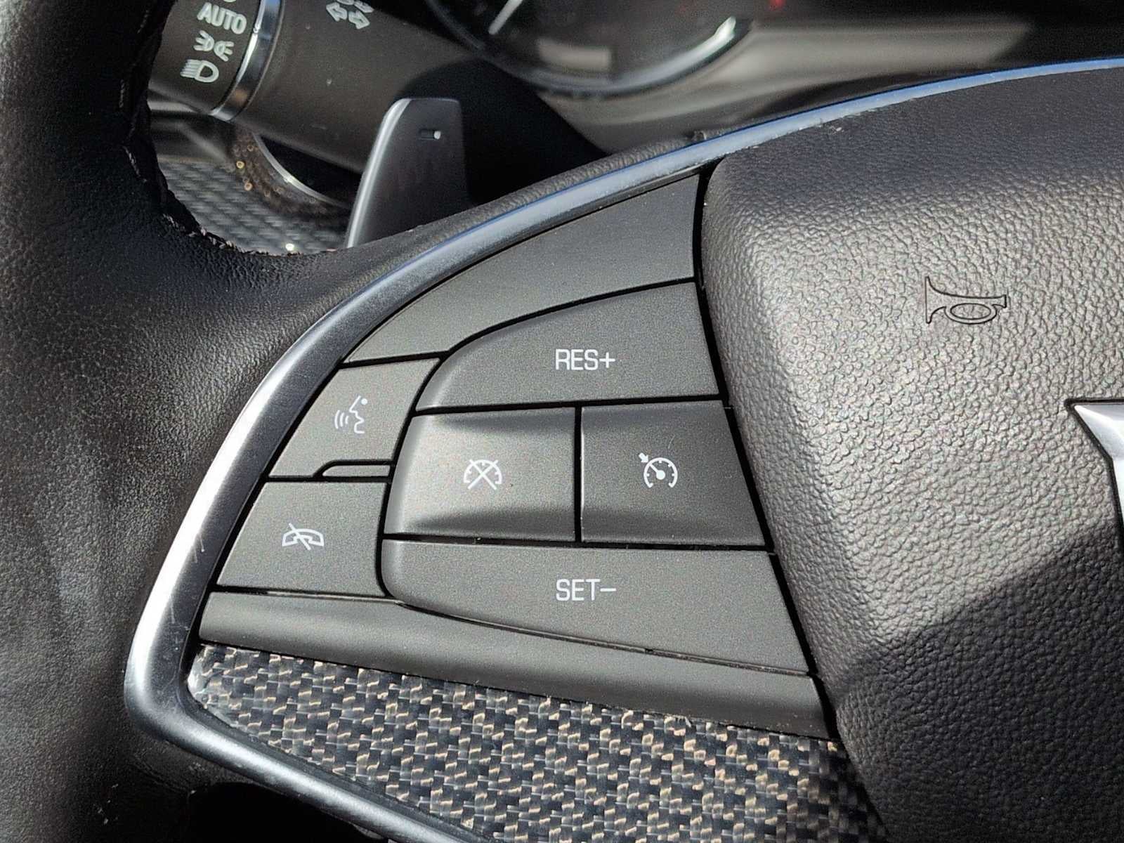 2022 Cadillac XT5 Sport