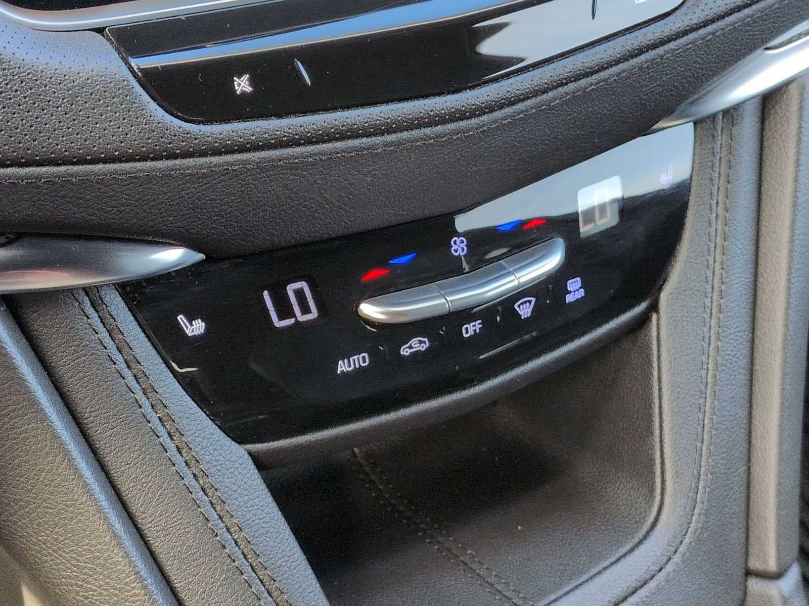 2022 Cadillac XT5 Sport