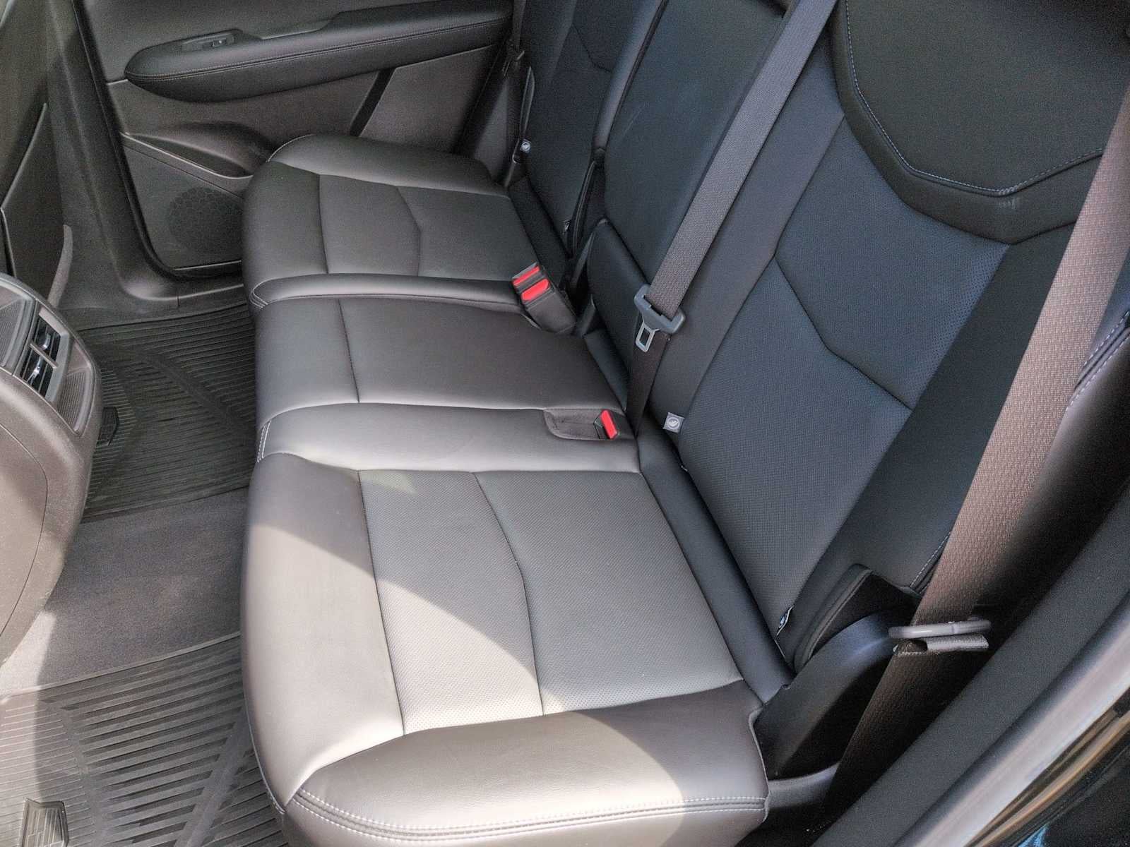 2022 Cadillac XT5 Sport