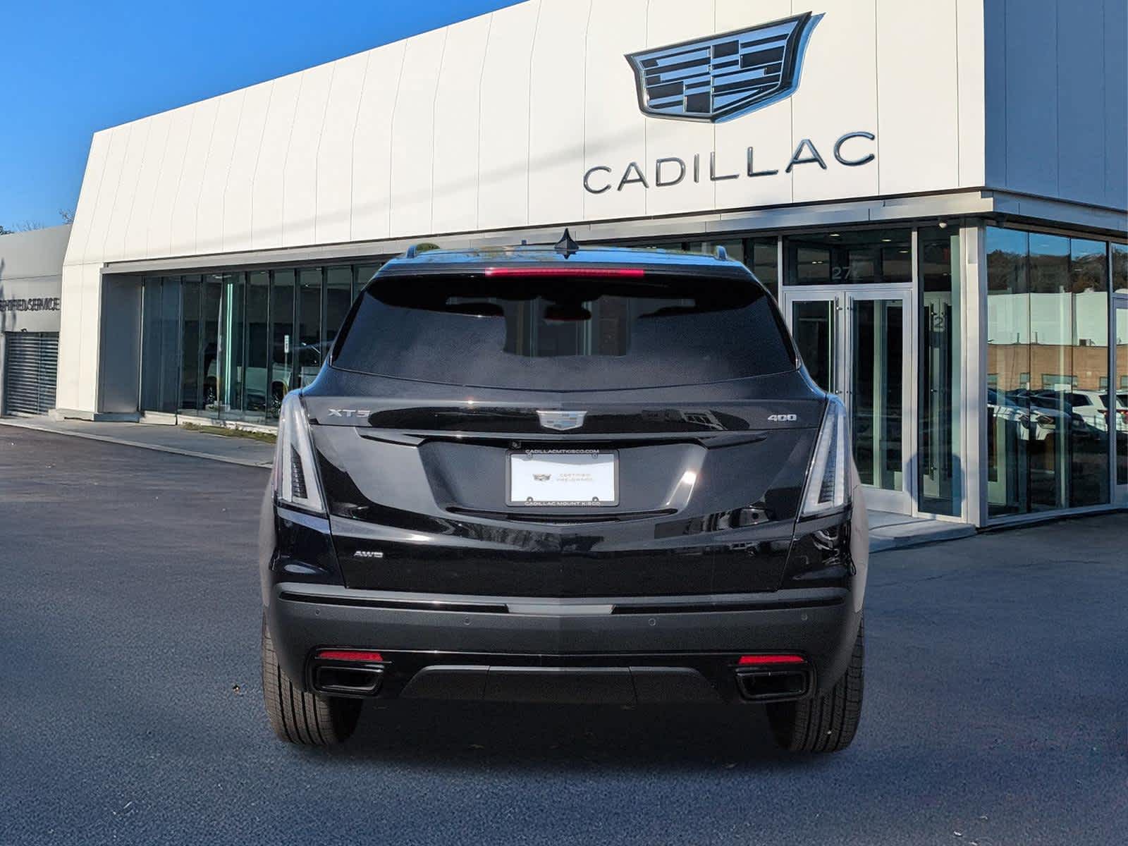 2022 Cadillac XT5 Sport