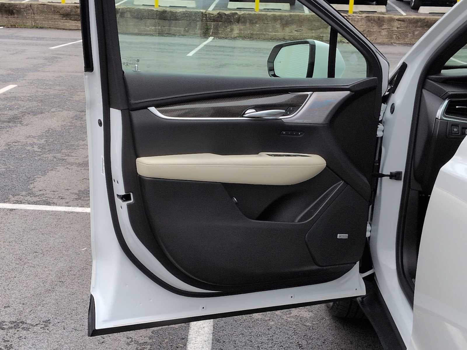 2023 Cadillac XT5 Sport
