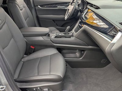 2025 Cadillac XT6 Premium Luxury