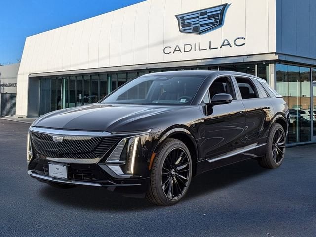 2025 Cadillac LYRIQ Luxury 1