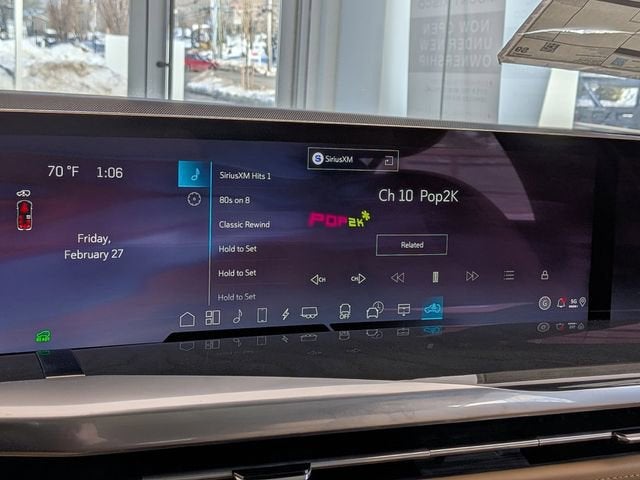 2026 Cadillac ESCALADE IQL Premium Luxury
