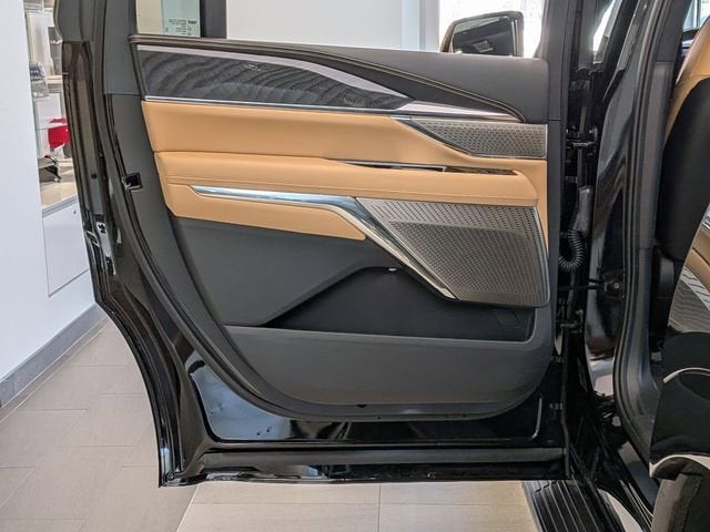 2026 Cadillac ESCALADE IQL Premium Luxury