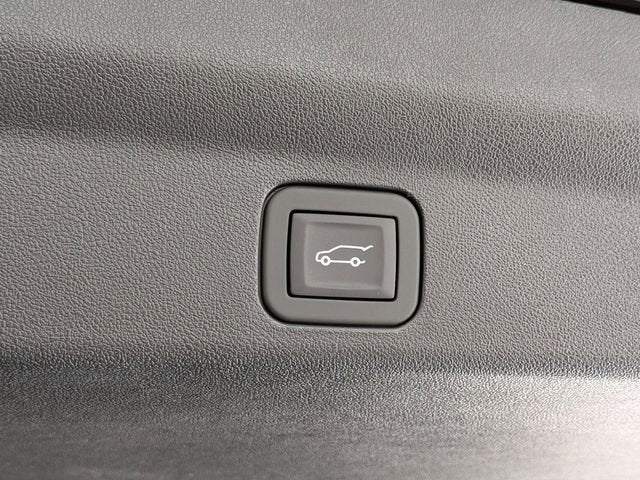 2026 Cadillac ESCALADE IQL Premium Luxury