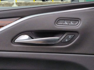 2022 Cadillac Escalade Luxury