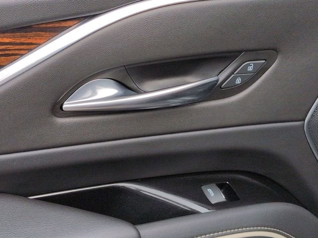 2022 Cadillac Escalade Luxury