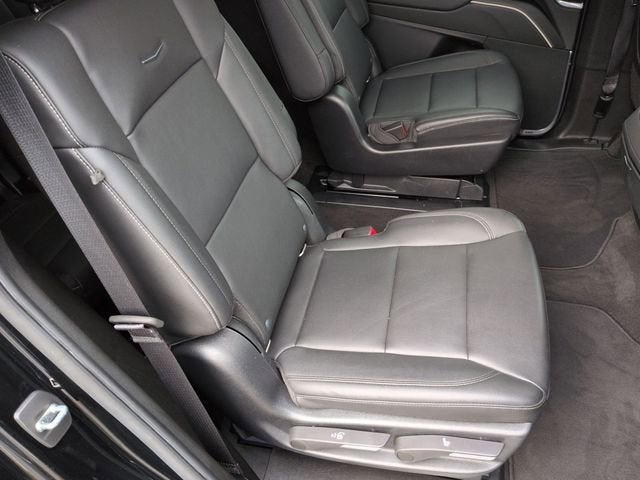 2022 Cadillac Escalade Luxury