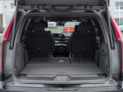 2022 Cadillac Escalade Luxury