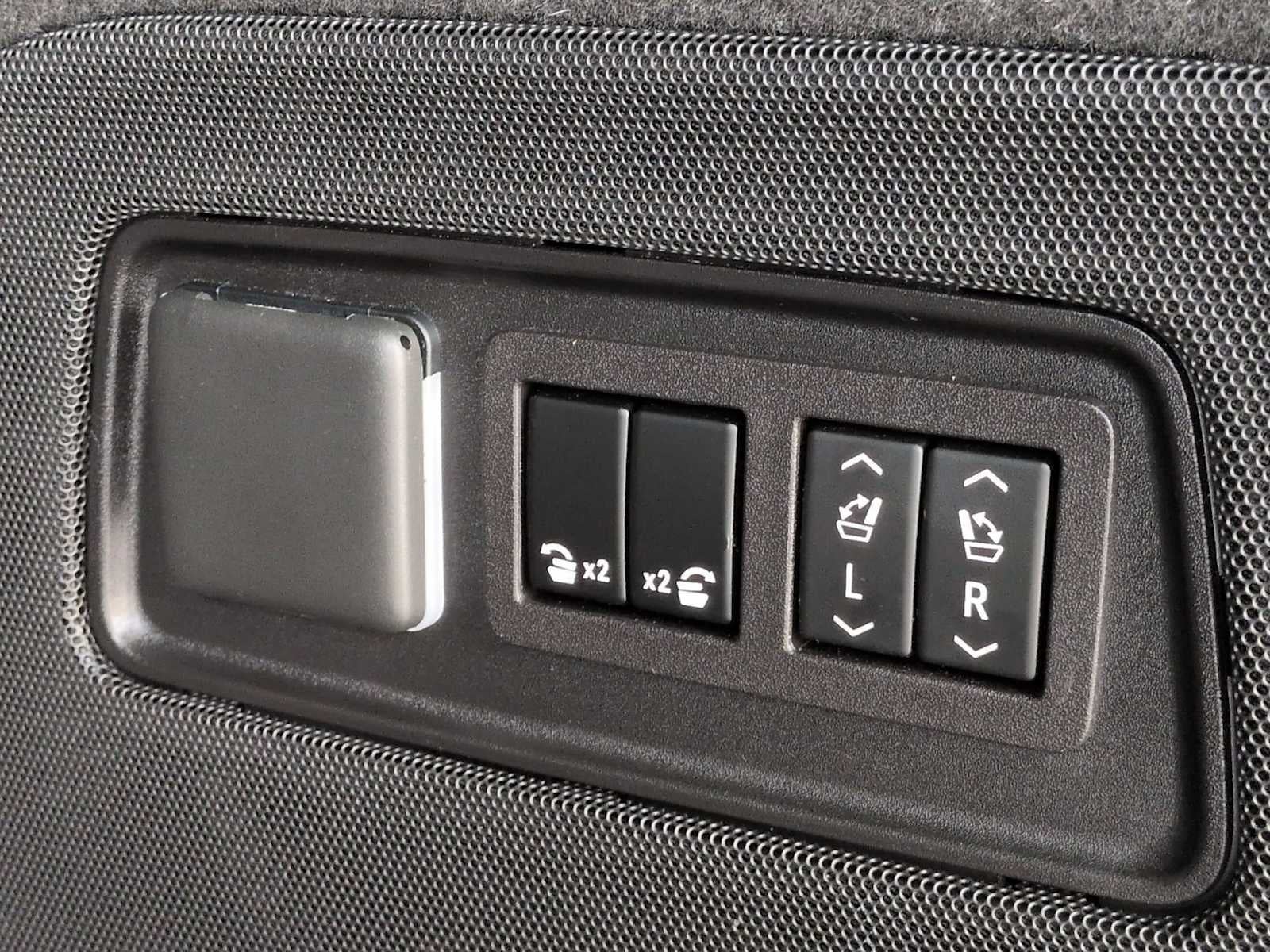 2023 Cadillac Escalade Premium Luxury Platinum