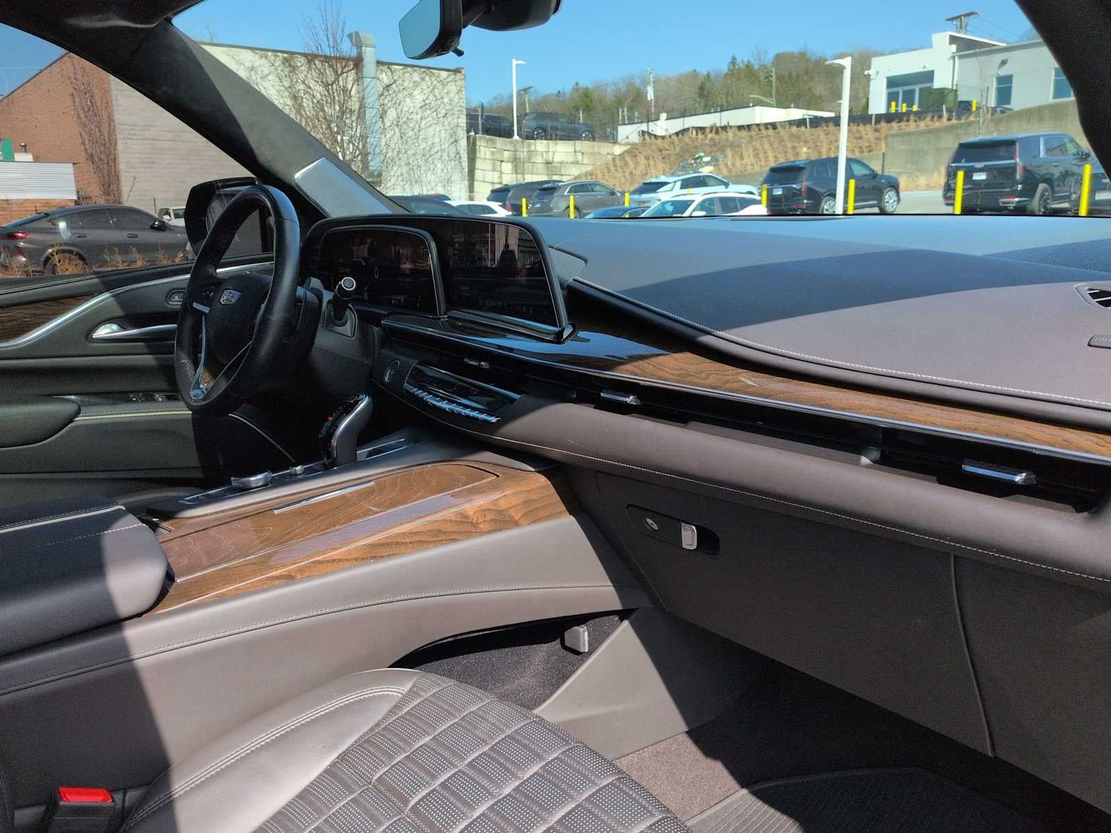 2024 Cadillac Escalade Sport Platinum