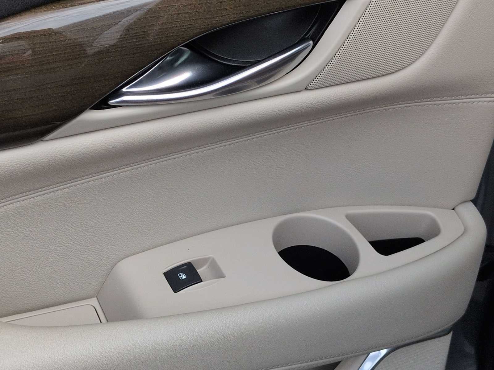 2020 Cadillac Escalade ESV Premium Luxury