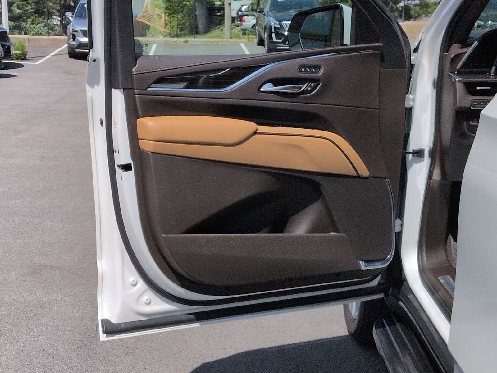 2021 Cadillac Escalade ESV Premium Luxury