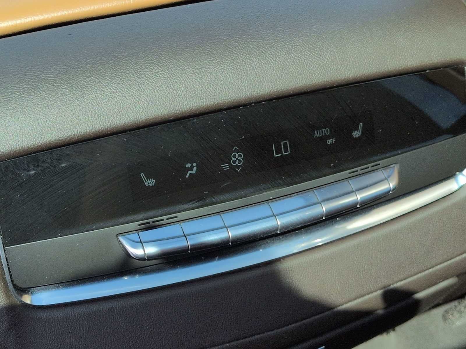2021 Cadillac Escalade ESV Premium Luxury