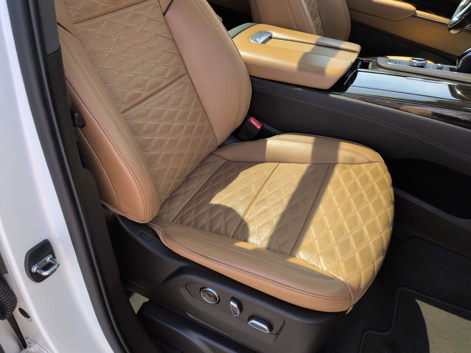 2021 Cadillac Escalade ESV Premium Luxury