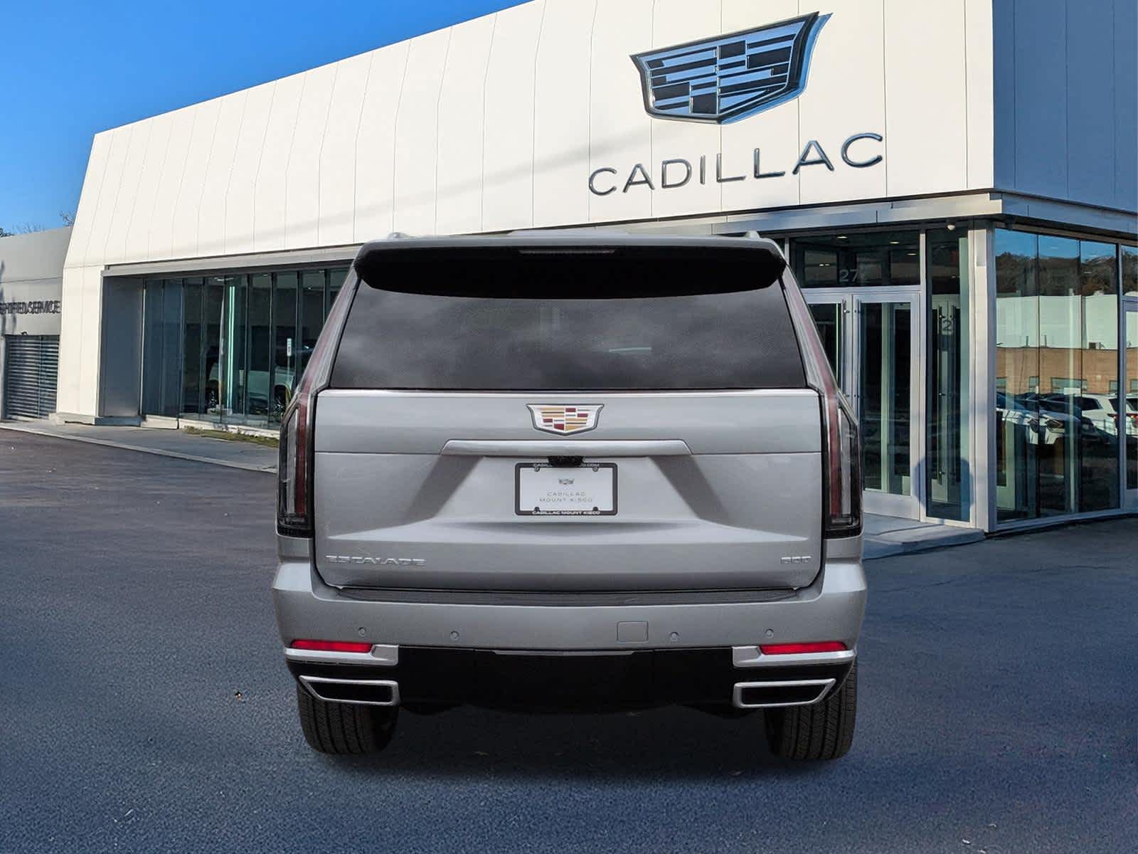 2026 Cadillac Escalade Luxury