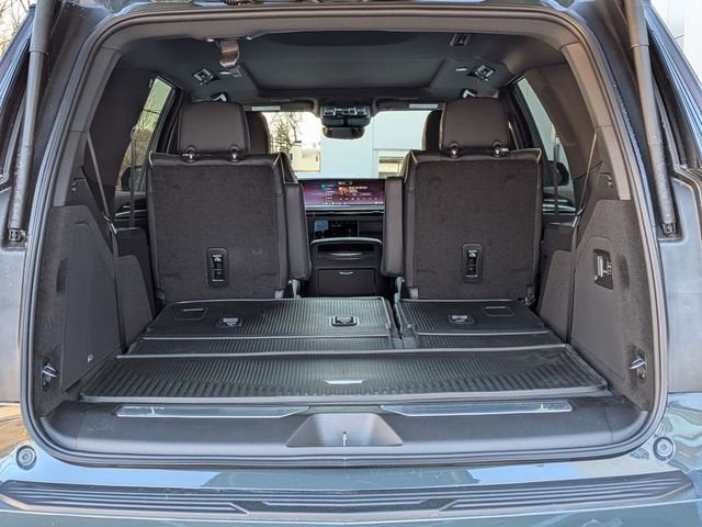 2026 Cadillac Escalade Luxury