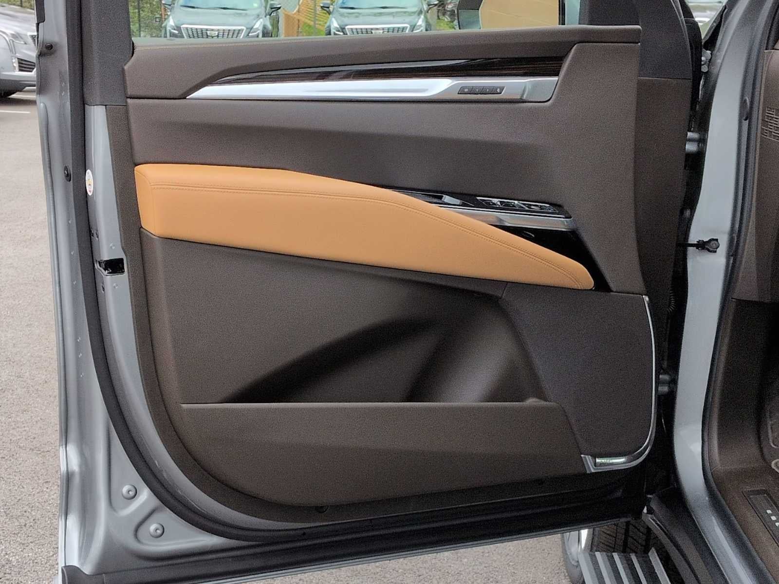 2026 Cadillac Escalade ESV Luxury