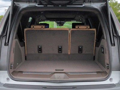 2026 Cadillac Escalade ESV Luxury