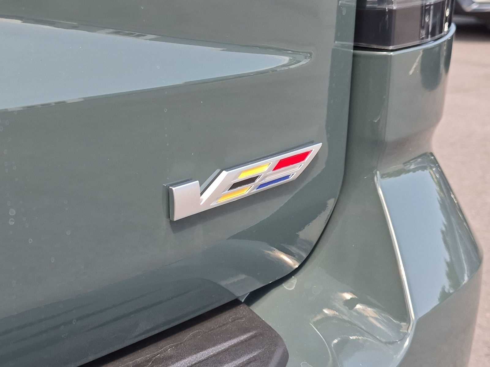 2026 Cadillac Escalade ESV V-Series - Photo 6