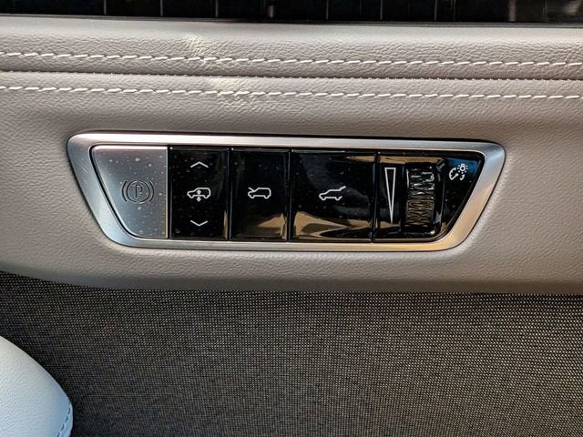 2026 Cadillac ESCALADE IQ Sport