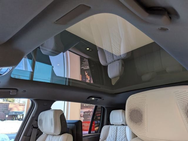 2026 Cadillac ESCALADE IQ Sport