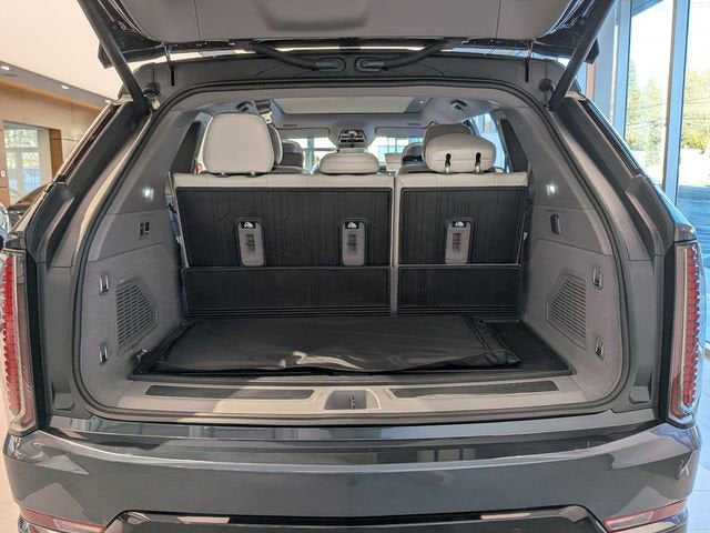 2026 Cadillac ESCALADE IQ Sport