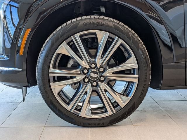 2026 Cadillac OPTIQ Premium Luxury