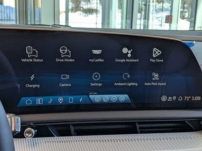 2026 Cadillac OPTIQ Premium Luxury