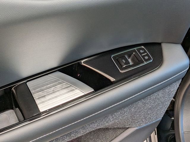 2026 Cadillac OPTIQ Premium Luxury