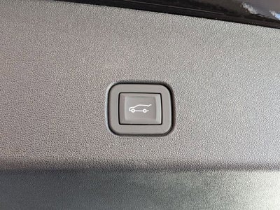 2026 Cadillac OPTIQ Premium Luxury