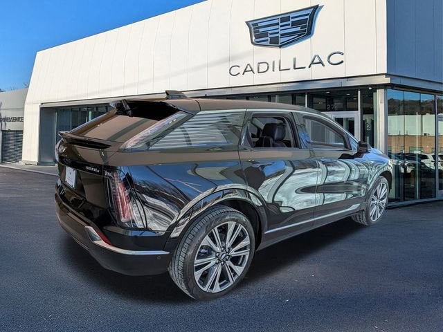 2026 Cadillac OPTIQ Premium Luxury