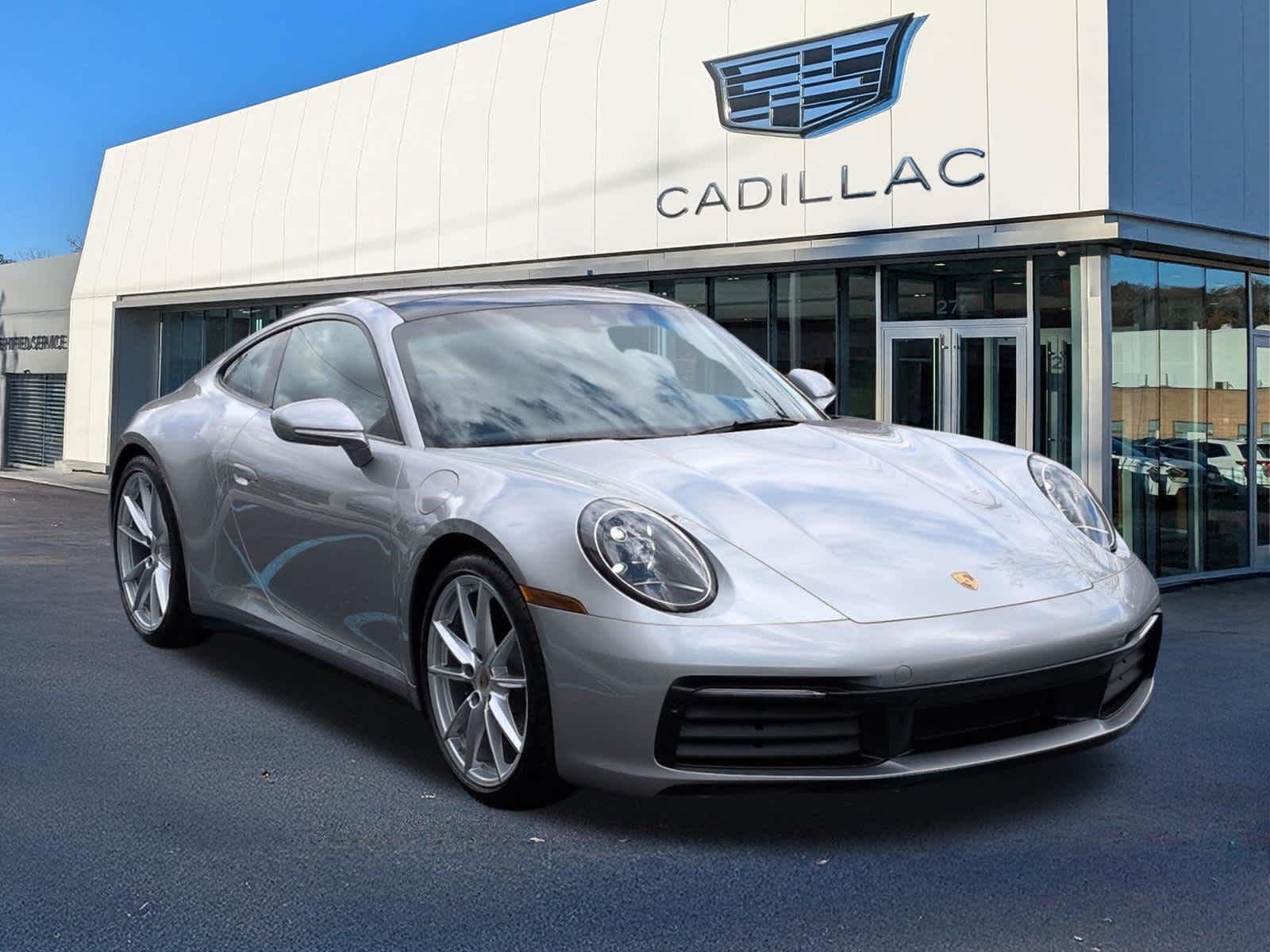 2020 Porsche 911 Carrera