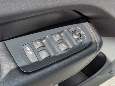 2022 Volvo XC60 Inscription