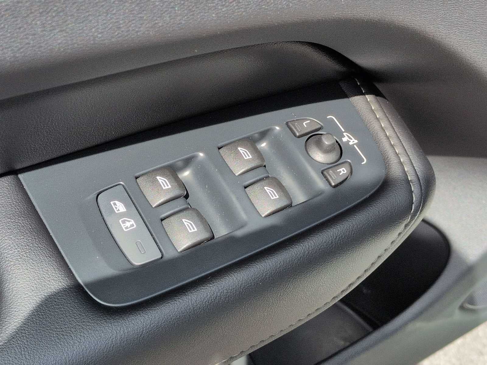 2022 Volvo XC60 Inscription