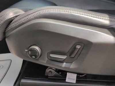 2022 Volvo XC60 Inscription